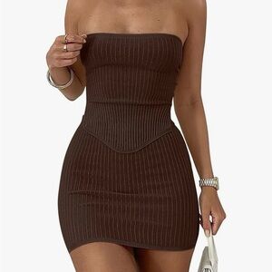 Two peace skirt and a strapless top in brown